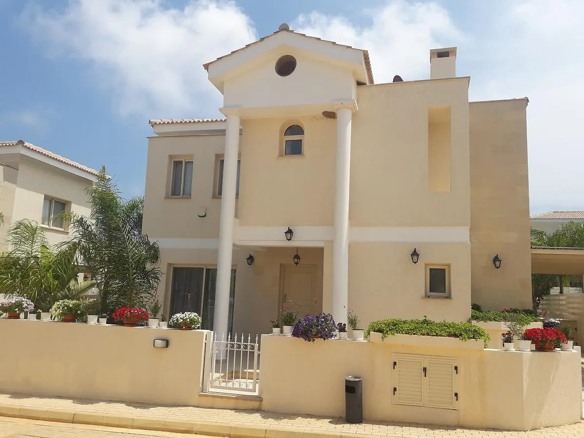 Anthorina Villa 6 Protaras